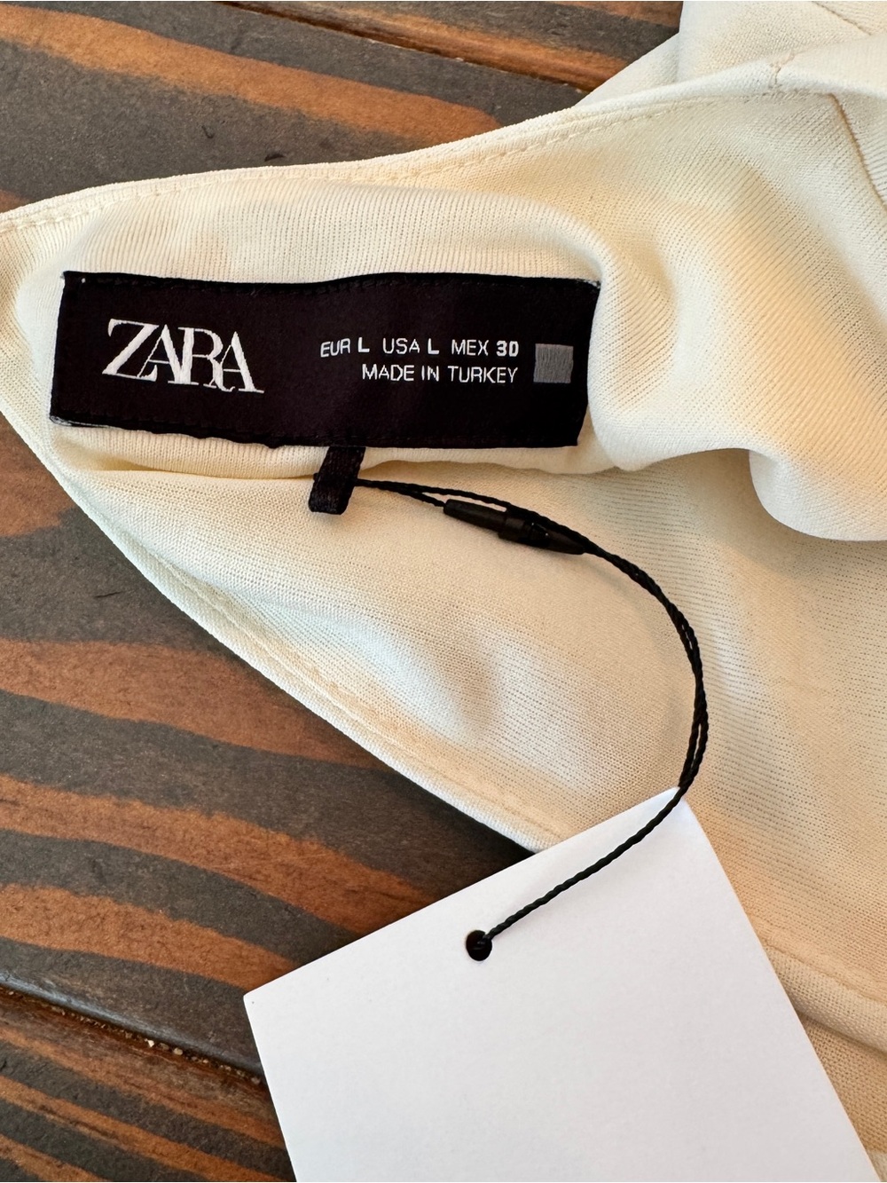 ZARA‎ ZW Collection Ruched Mini Dress Beige Long Sleeve NWT Large - Picture 5 of 6